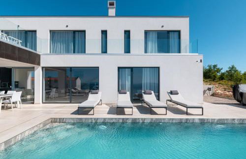 Villa Aristea with sea view, jacuzzi and infinity pool - Foto 21