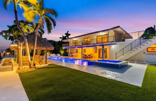 Deep Blue Waterfront Gem Pool Kayaks Dock - Foto 21