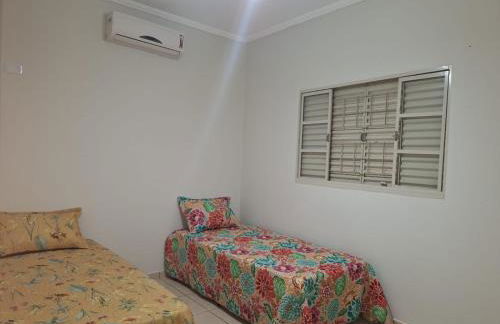 SOBRADO - 5 quartos - 4 banheiros - 4 vagas de garagem - Foto 13