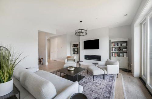 Luxury Downtown Loft - Balcony and Rooftop Bar! - Foto 9