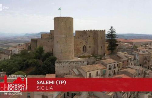 Grande Casa vacanze borgo Salemi - Foto 1