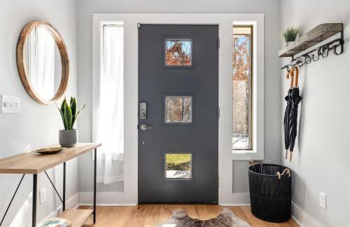 Porte Orange-Modern Home-1 mi from DT Fayetteville - Foto 7