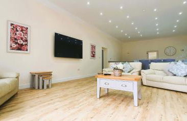 The Victorian Barn, Self-Catering Holidays with Pool and Hot Tubs, Dorset - Foto 18