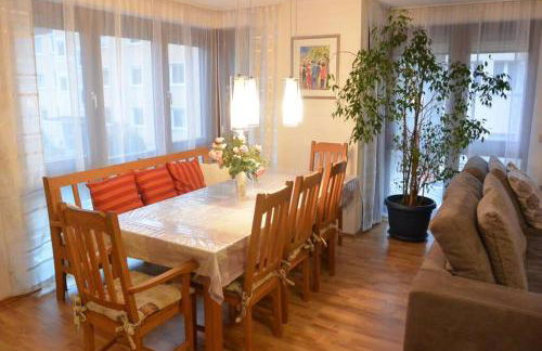 Beste Lage im Zentrum und am Hofgarten 150qm mit Klima, 2xBalkon, Aufzug, Familienfreundlich - Foto 2