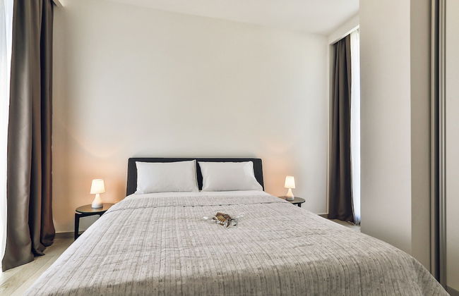 ROYAL GARDENS Apartments - Photo 36