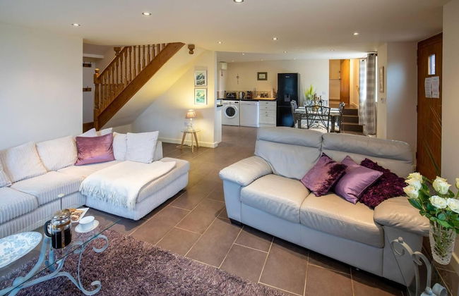 Brambles Farm Peak District Escape - Photo 19