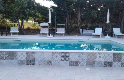 Abruzzo - Teramo tra Mare e Monti - Foto 13