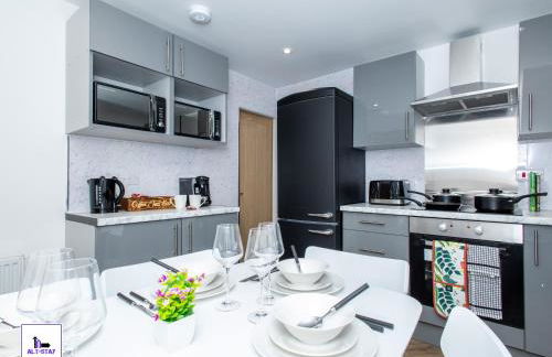 Ledger by Alt-Stay - 4 Bed All En-Suite House - Contractors & Relocations - Weekly & Monthly Rates - Foto 4