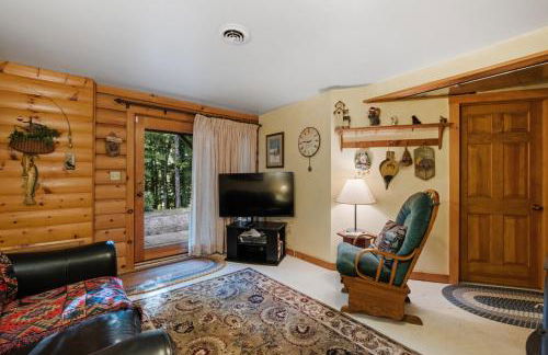 Lakefront Log Cabin on 2 acres - Photo 22