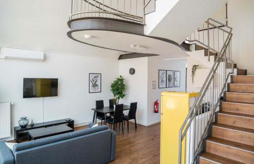 Fantastic Loft with Balcony - Foto 1
