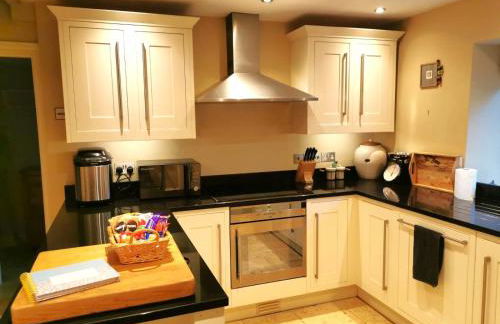 Historic, traditional & Spacious Wiltshire Cottage - Foto 5