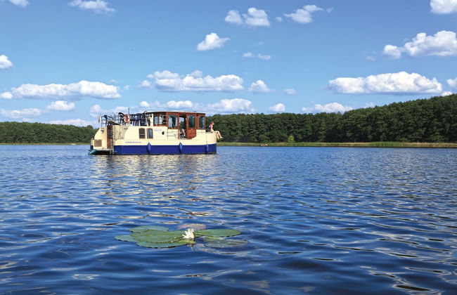 Boats & Yachts at Malchin Harbor by Kuhnle‑Tours - Foto 10