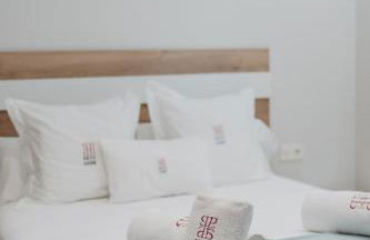 Petit Luxe Pineda - Photo 32