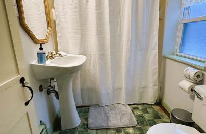 INCREDIBLE Northern Westchester Historic Hideaway - Foto 23