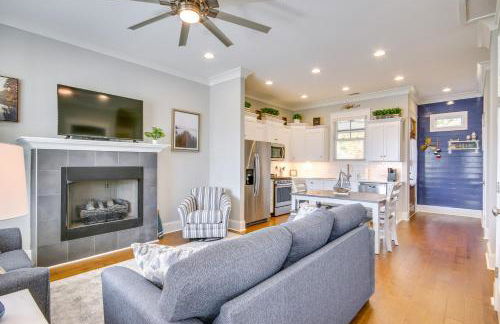 Lake Access and Boat Slip Greenwood Cottage! - Foto 3