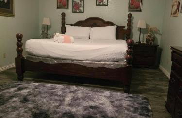 5BR3BA Home, 2 Blocks from Beach, ADA Accessible - Foto 26