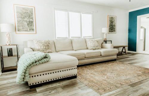 Near Lake, Trails & Logan, Free Paddleboards - Foto 6