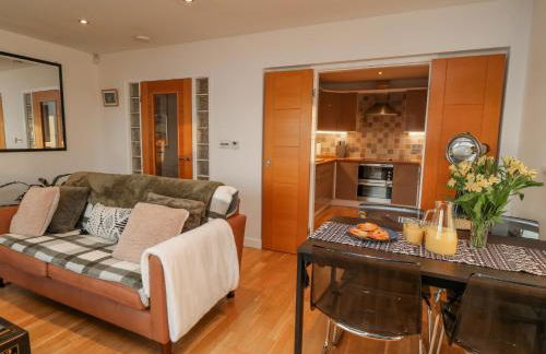 A Stone's Throw - Foto 7