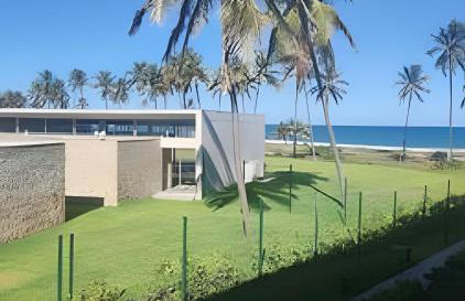 Apartamento Pé na Areia Cond Alphaville Guarajuba - Foto 29