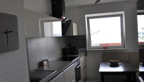 Über den Wolken und super zentral zwischen Frankfurt und Darmstadt - 100qm - Foto 3