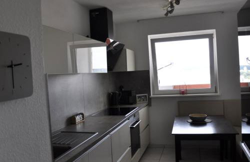 Über den Wolken und super zentral zwischen Frankfurt und Darmstadt - 100qm - Foto 3