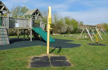 Brambles Chine 209 Self Catering Holiday Home Colwell Bay Isle of Wight - Ferry Offers - Photo 24