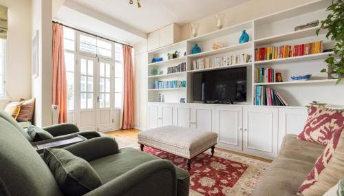 Traditional Treasure – 3 Bedroom Home by Hyde Park - Foto 3