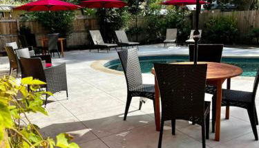 Court Yard Studio Smithville - Photo 5