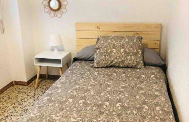 Piso Centro con 4 habitaciones y 2 baños - Foto 5