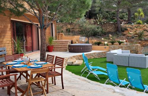 Luxueuse Villa avec Piscine et jacuzzi sur les hauteurs de La Ciotat - Foto 11