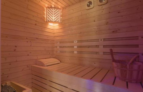 Gorgeous Home In Sumber With Sauna - Foto 11