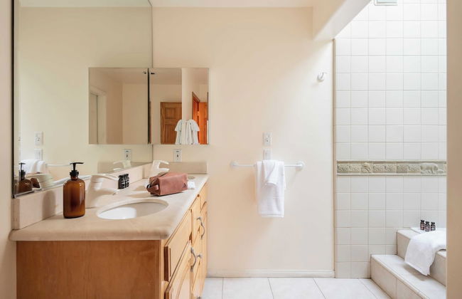 Hartwood by Avantstay Cozy Big Bear Abode w/ Spacious Deck & Stone Fireplace - Foto 14