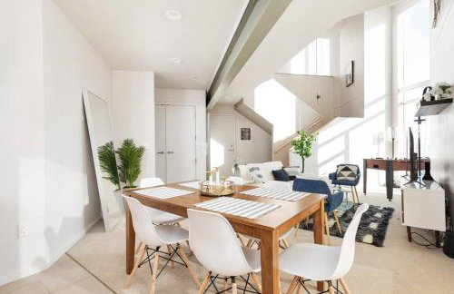 Upscale 3BR Penthouse by CozySuites - Foto 18