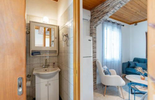 Mermaid Home - Photo 30