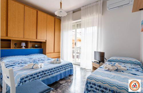 Gioiello Marino - mare, 2 minuti a piedi - Foto 1