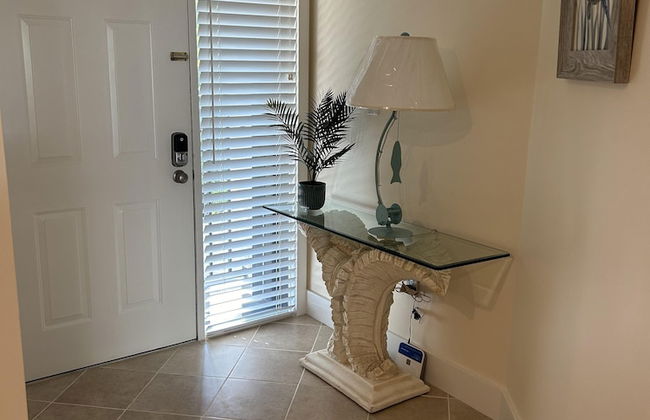 Gorgeous 2 bedroom condo with panoramic views of the Atlantic Ocean. 2 Condo by RedAwning - Photo 40