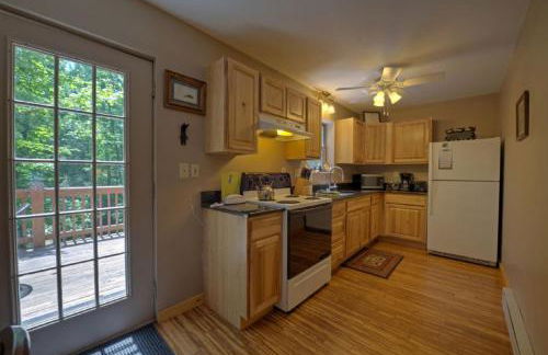 Black Bear Cabin by Carolina Mornings - Foto 8