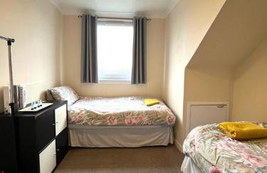 Beach & City Access - 2 Floors, Full Kitchen, Free Parking - Foto 26