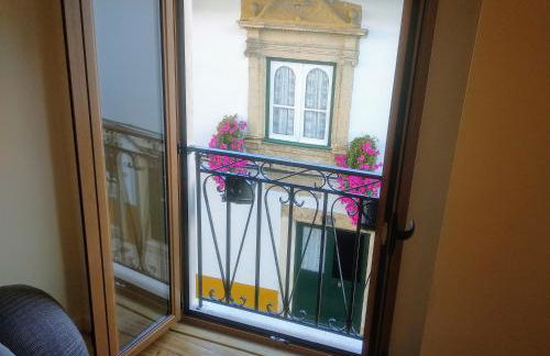 Casa Flor do Camarão - Centro Histórico de Tomar - Foto 17