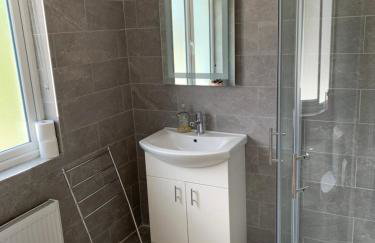 Mourne Country Cottage - Photo 6