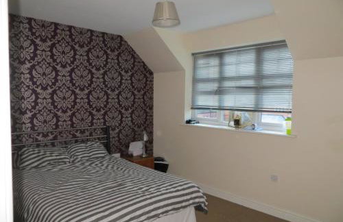 Modern Two Bedroom Two Bathroom Apartment - Foto 3