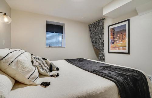 Chic Minneapolis Apt - 6 Blocks to Lake Nokomis! - Foto 26