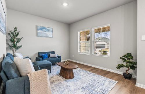 4Bed Luxury Getaway with Pool Table and Near Lake Lavon - Foto 8