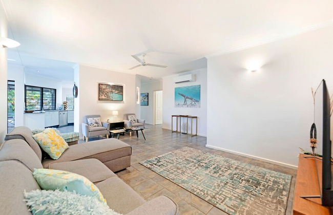 Cityside Hideaway Pool - Workstation - Markets - Foto 25