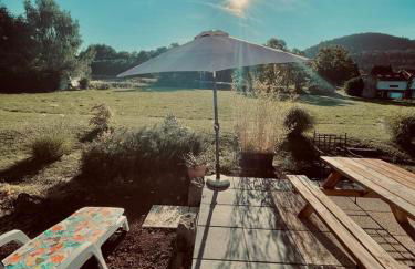 La Pierre des Volcans Chaleureux Calme Champêtre - Foto 28