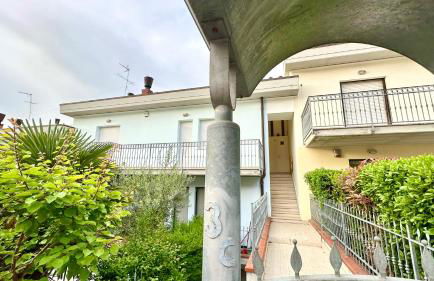 K03 - Castelfidardo, ampio quadrilocale comodo ai servizi - Foto 3