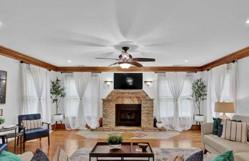 Big 6BR,4BA Home w 10-Car Parking for CrewsGrps - Foto 65