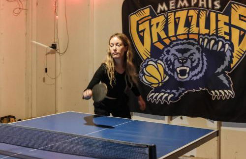 Spacious 3BR Cooper-Young Bungalow - Sleeps 8 - Walkable to Dining - Easy Access to Downtown - Parking - Foto 3