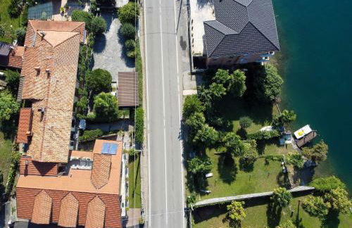 Il Glicine appartamento con darsena privata a lago - Photo 12