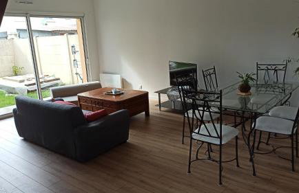 Maison spacieuse à proximité du circuit des 24h du Mans - Foto 24